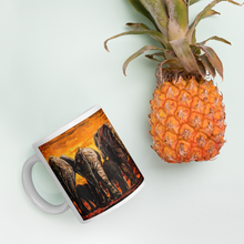 Load image into Gallery viewer, Taza "Bajo La Sombra de Mama"